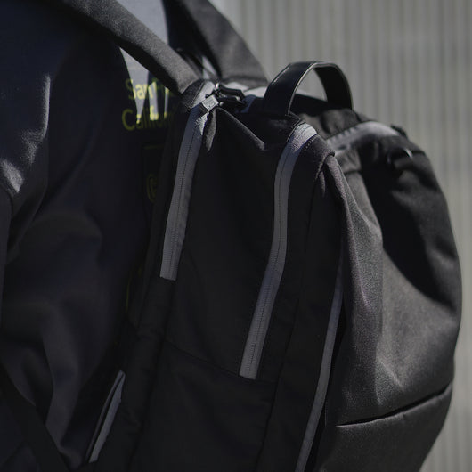 STAND DAYPACK 22L