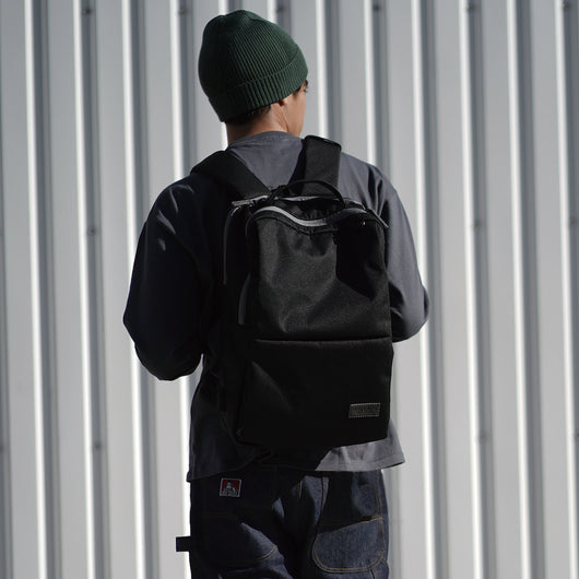 STAND DAYPACK 22L