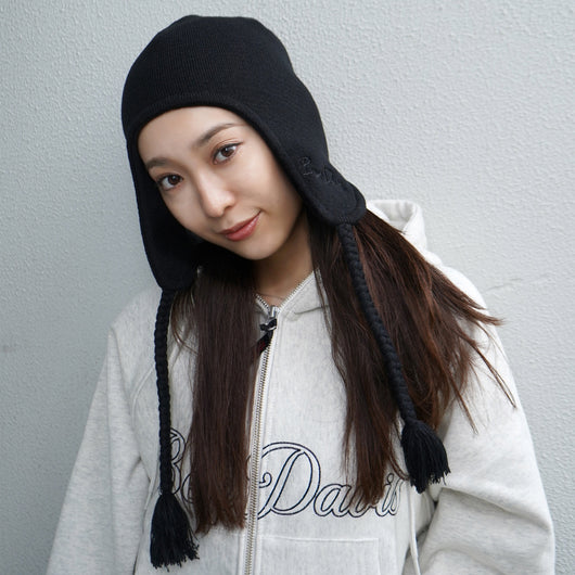 EAR FLAP KNIT CAP