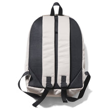 〈オンライン限定〉BASIC DAYPACK 16L
