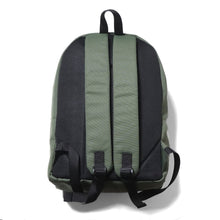 〈オンライン限定〉BASIC DAYPACK 16L