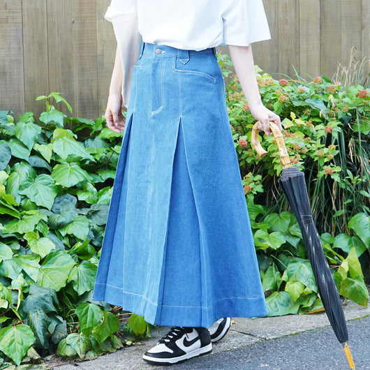 DENIM PLEATED SKIRT