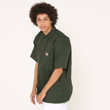 USA HALF ZIP S/S SHIRT