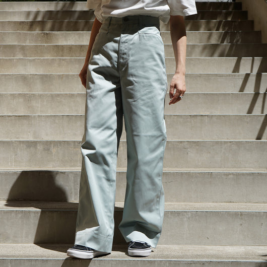 LADIES WIDE STRAIGHT CHINO