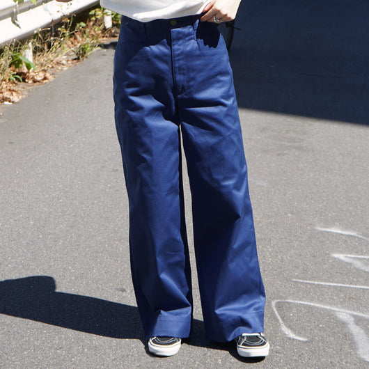 LADIES WIDE STRAIGHT CHINO