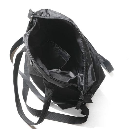 TRAVEL TOTE M