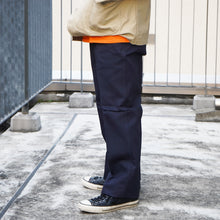 USA TRIM FIT PANTS