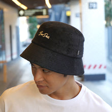PILE BUCKET HAT