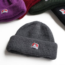 MICRO LOGO KNIT CAP