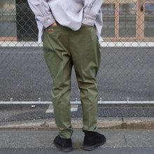 3TUCK TAPERED PANTS