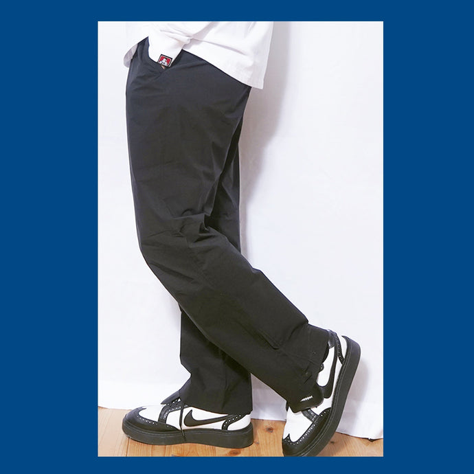 Hot Picks「シワにならず、ラクにキマる。 BEN DAVISの機能派パンツ」