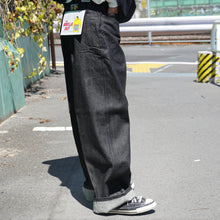 USA GORILLA CUT Black Denim