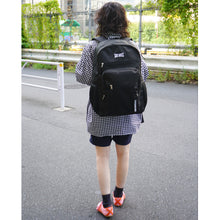 EXPANDABLE DAYPACK