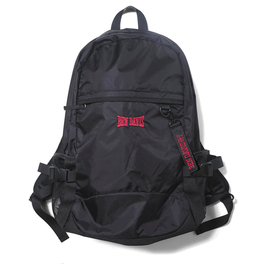 LIGHT-WEIGHT DAYPACK