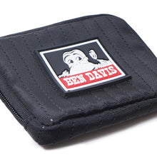 WALLET POUCH