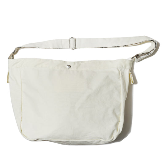 BIG CANVAS SHOULDER
