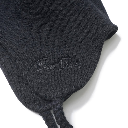 EAR FRAP KNIT CAP