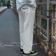 LADIES WIDE STRAIGHT CHINO