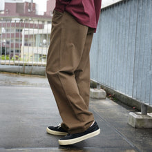 LADIES WIDE STRAIGHT CHINO